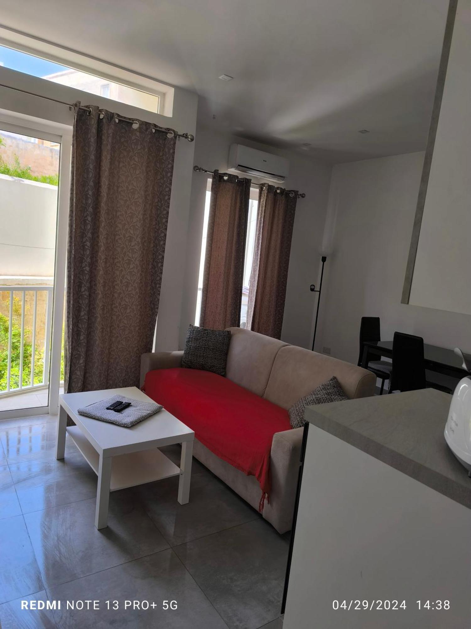 One Bedroom Tea Apartment Il-Gzira Εξωτερικό φωτογραφία