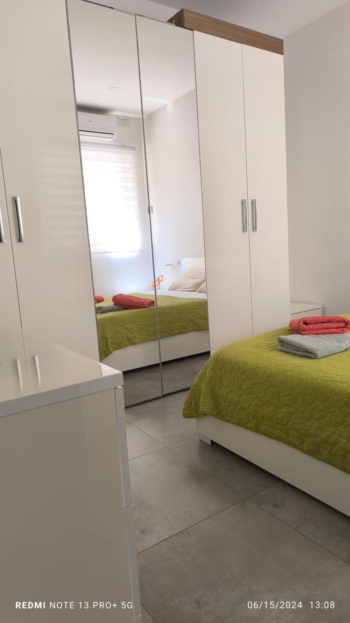 One Bedroom Tea Apartment Il-Gzira Εξωτερικό φωτογραφία