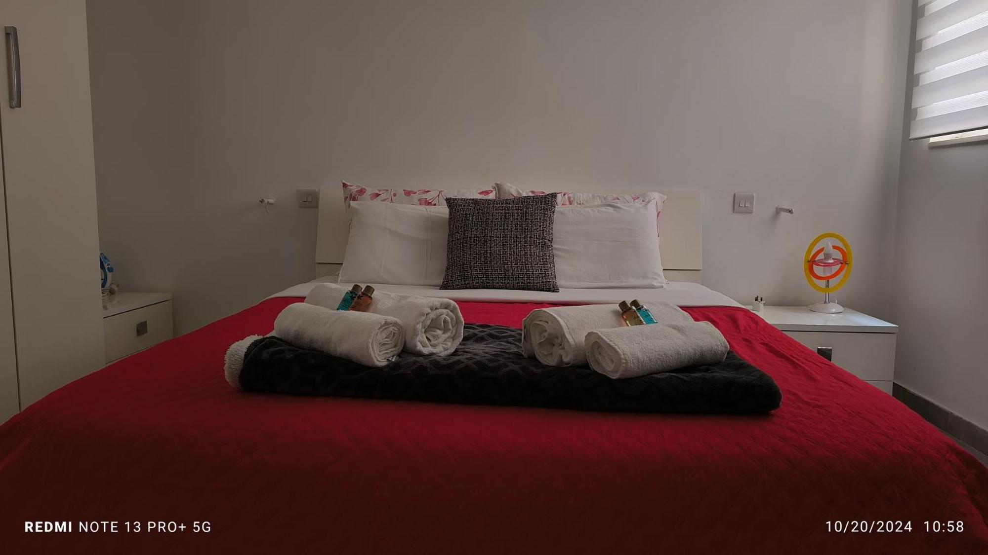 One Bedroom Tea Apartment Il-Gzira Εξωτερικό φωτογραφία